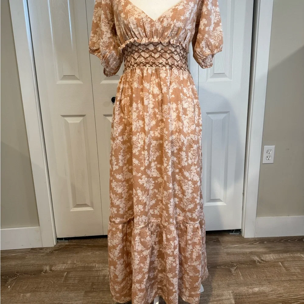 Free People, Boho Floral Maxi Dress Smocked Waist 100% Cotton, Size M EUC